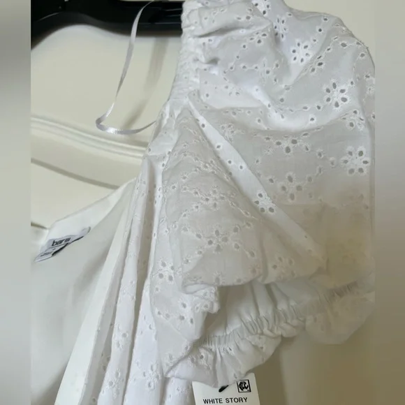 NWT - Bar lll  crop top - Picture 6 of 15